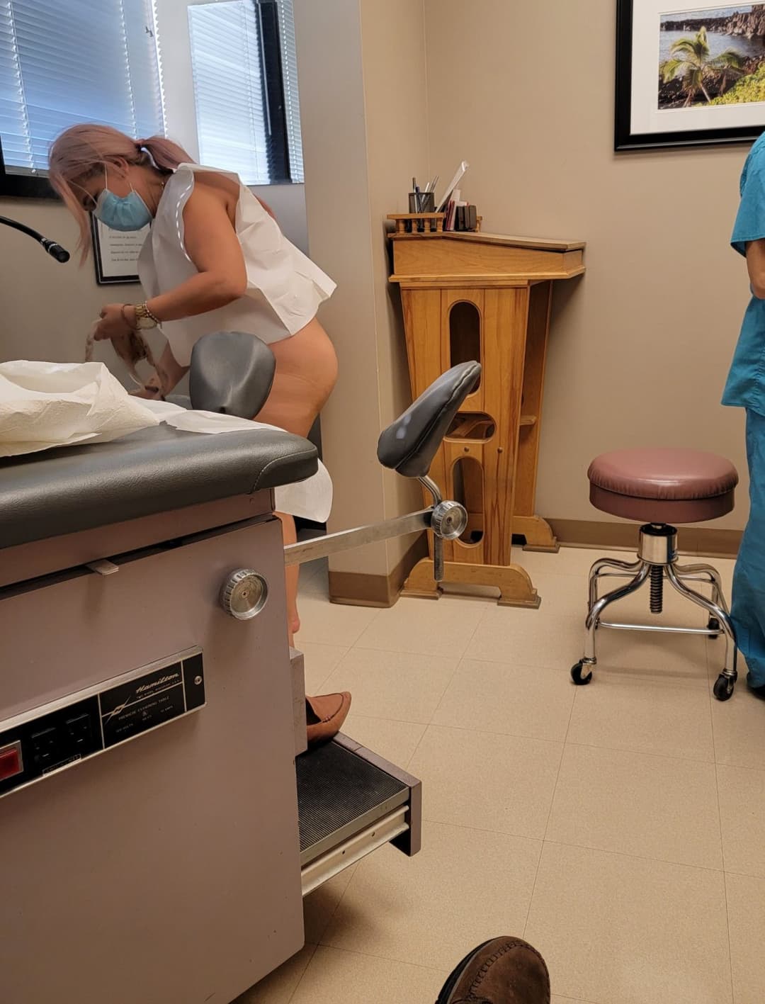 Slut visiting the clinic