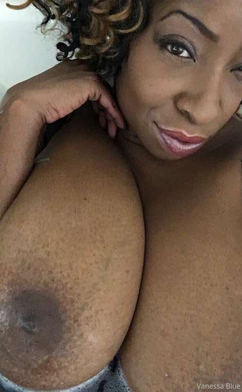 ??? V@n€$$@ Blu€ ???