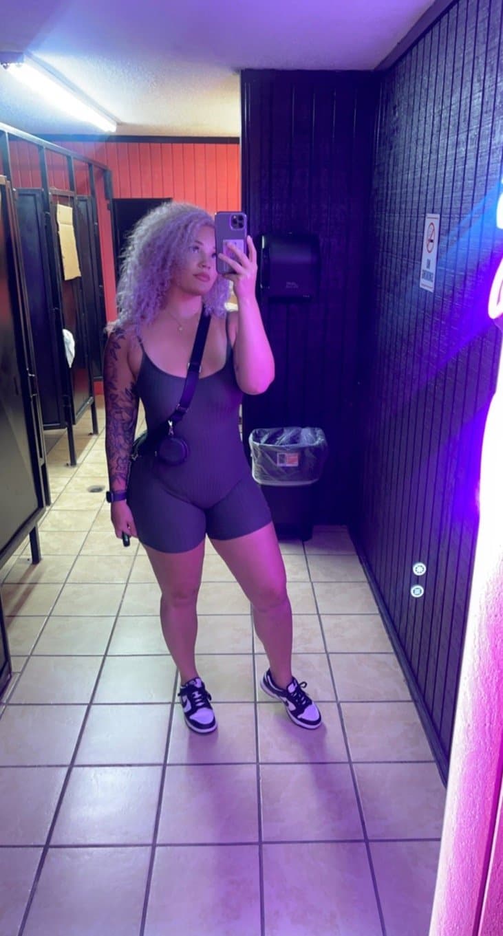 Thick Lightskin Desirea