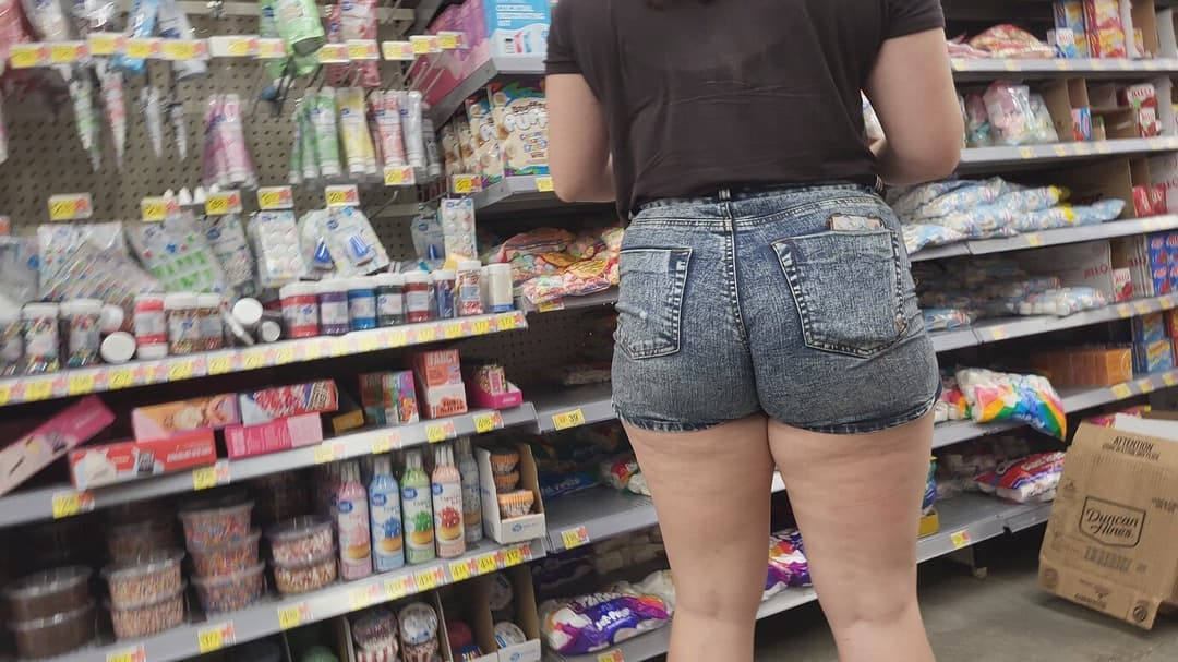 Denim shorts & Ass
