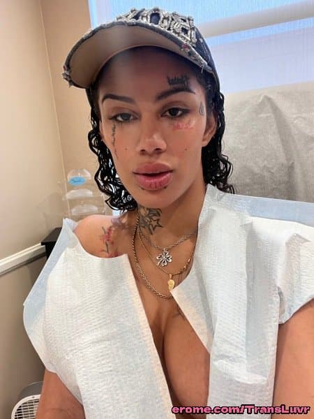 Tatted Trans Ebony With Big Ass And Big Tits [Femboy, Ladyboy, Shemale, Sissy, Trap]