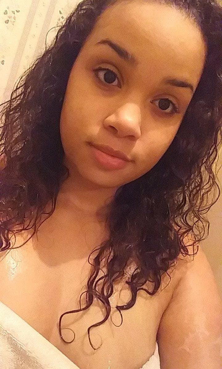 Leaked Ebony Whore Girlfriend Loves Sucking BWC like a Webslut Whore