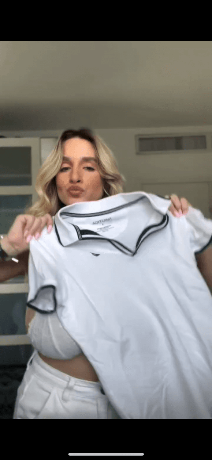 Heavy huge natural tits irl  stacked  noa