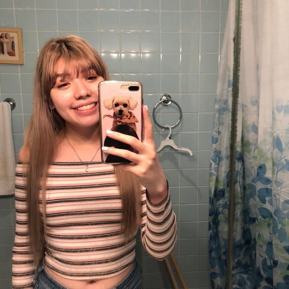 Cute chicago Latina slut? cute anime girl deserves thick cum ropes on her face. Anybody got her? Dm