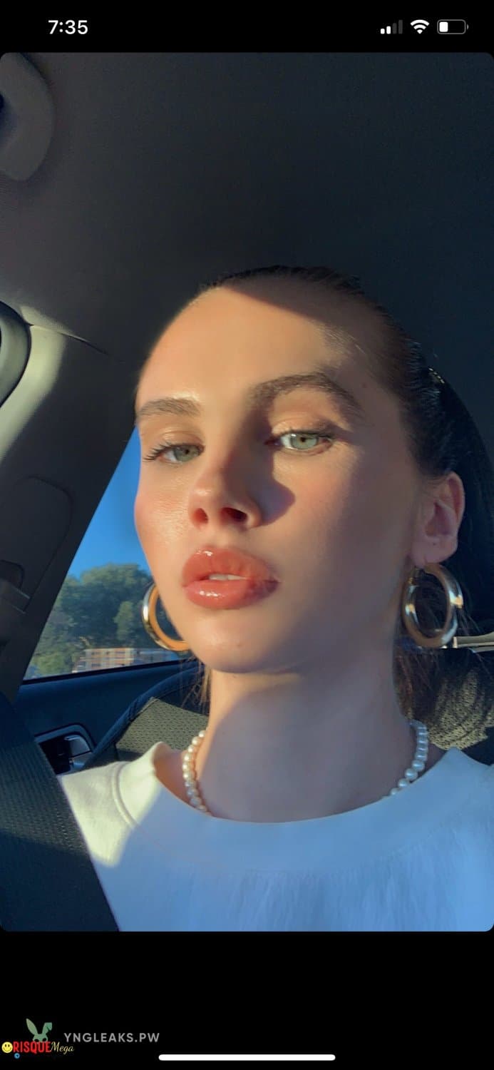 Ⓛⓔⓐⓚⓔⓓ - Kirra W