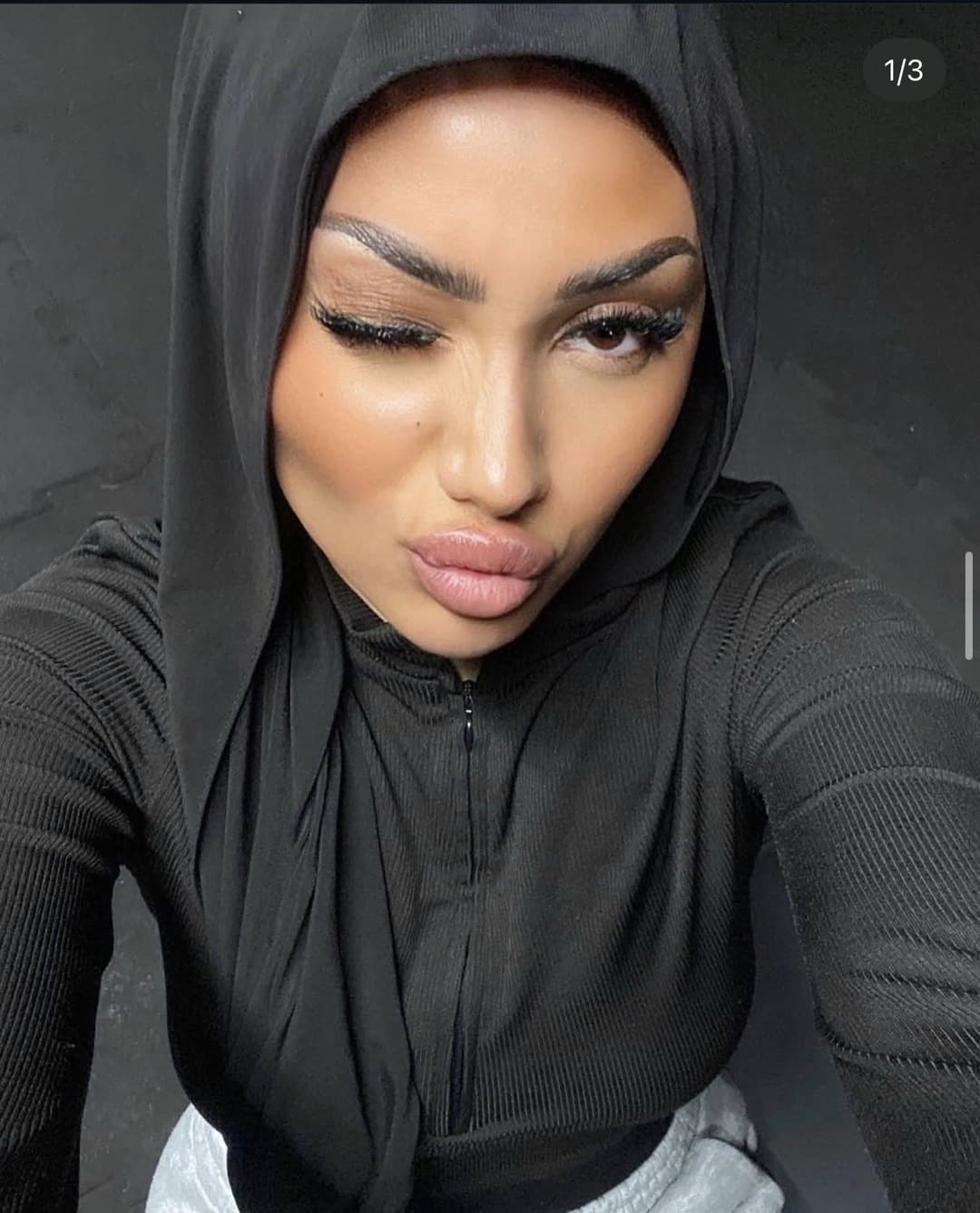 iraqi hoejabi with dsl showing why hijabi bitches r the best ????