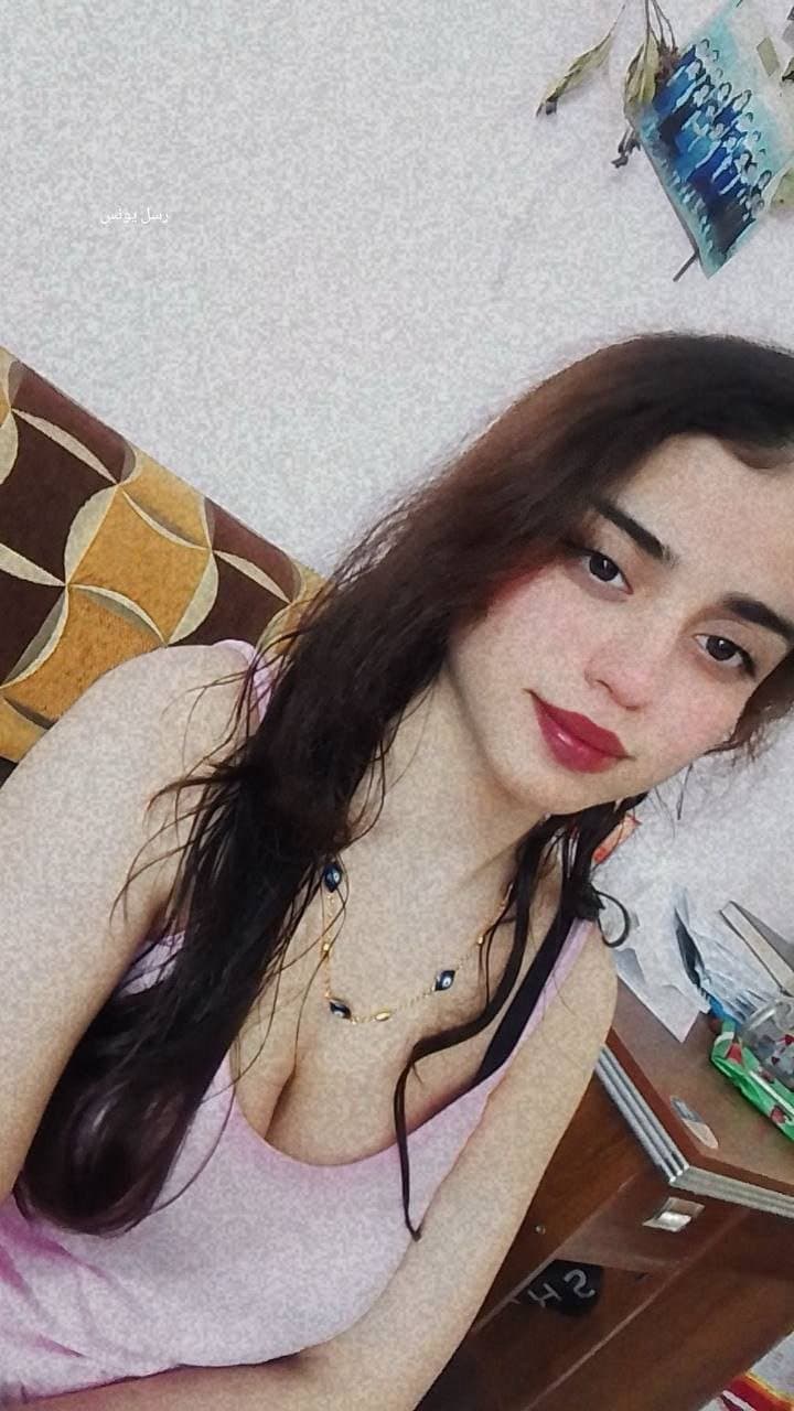 A veiled Arab girl with a soft body full of energy???