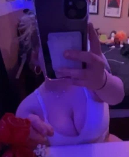 Chubby big boobed kya