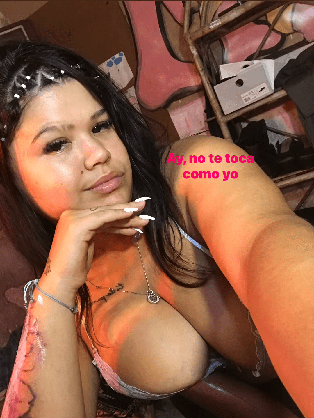 Nadie tiene algo de ella? Tetona de ig y tiene cafecitoooo