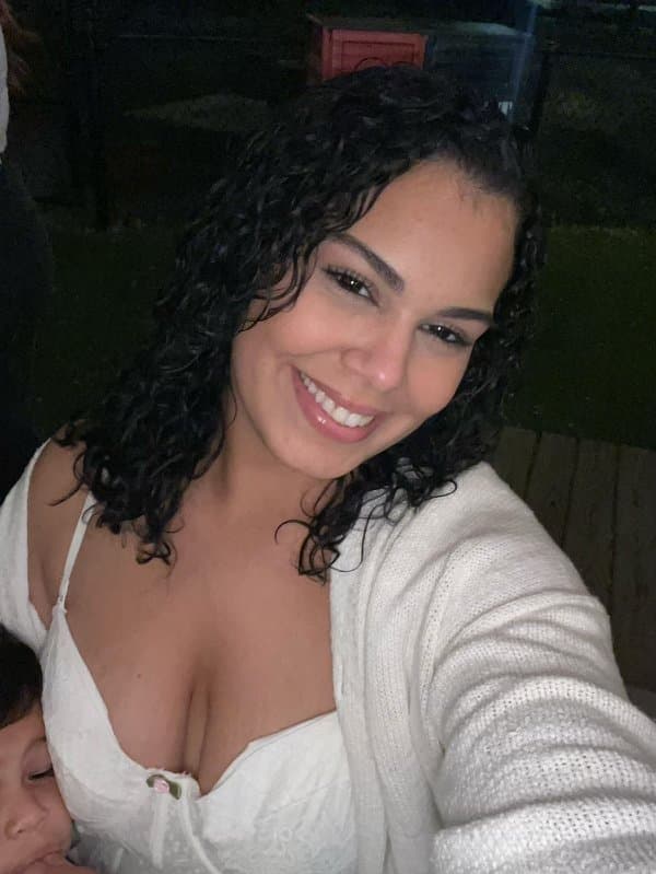 Bf wants everyone to see Stephanie. Kik grandpa.72 gif similar treatment