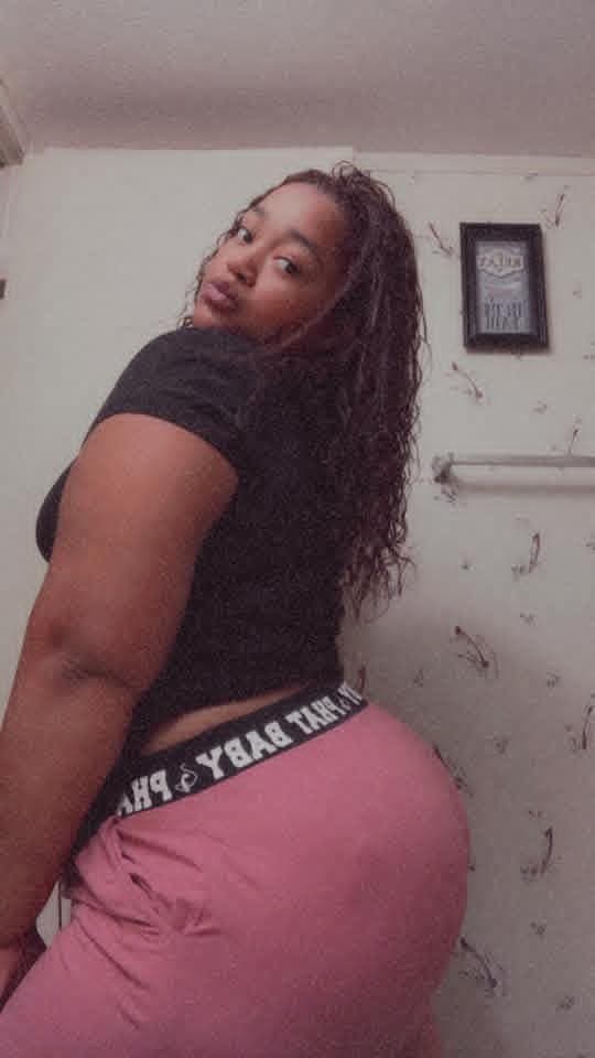 CHUBBY THICK BIG ASS EBONY BBW SSBBW GOONER MATERIAL