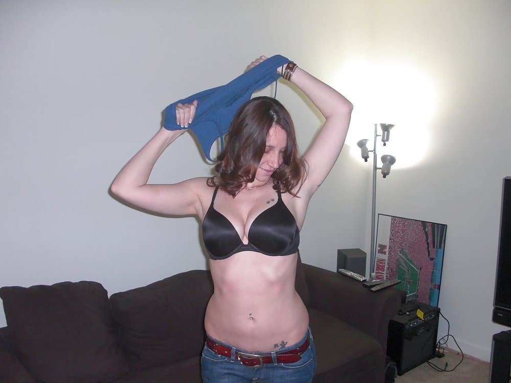 Kim (Hot Navy Buttfuck Facial Slut)?