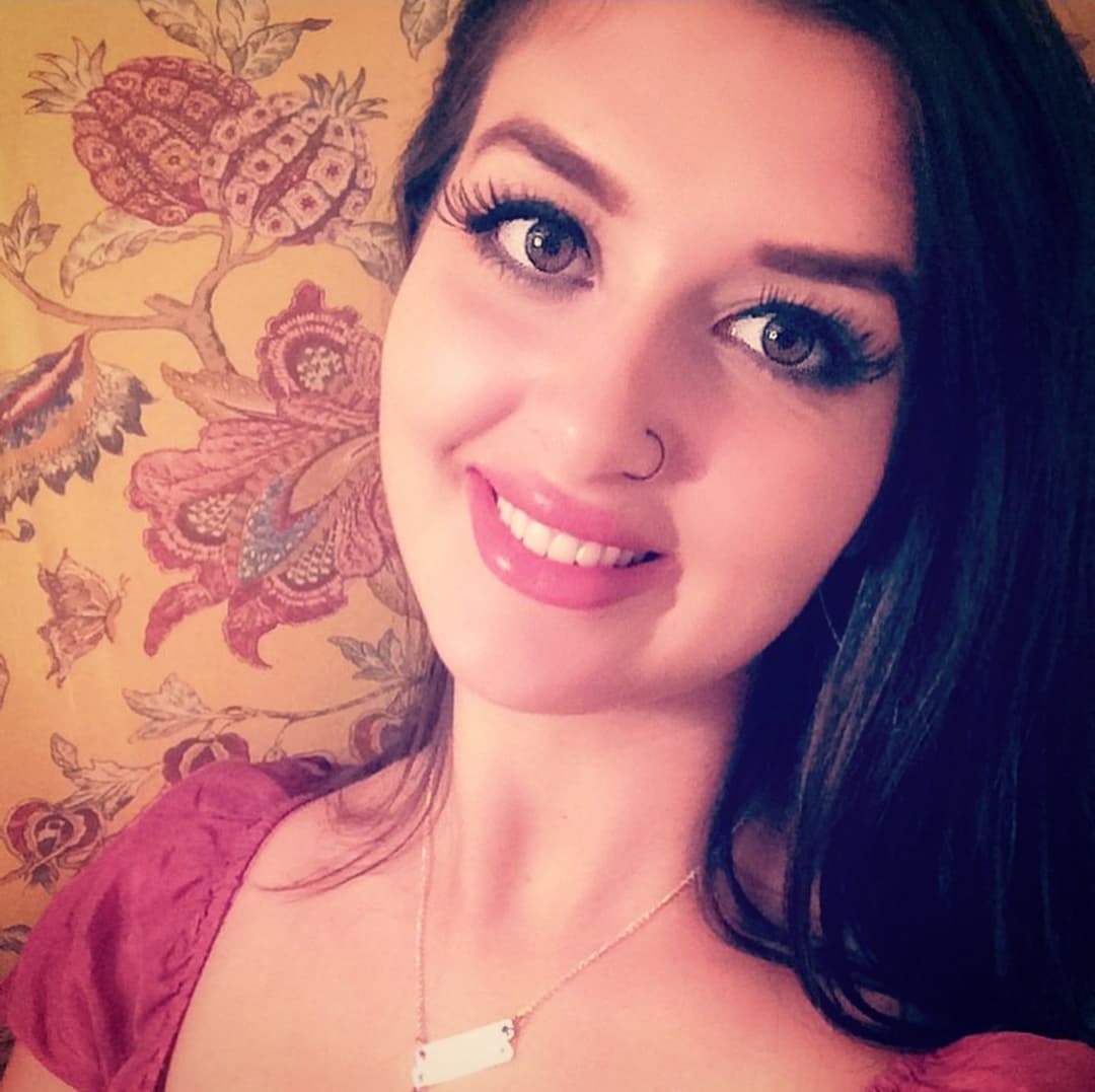 Rachael - Ontario Burlesque Slut