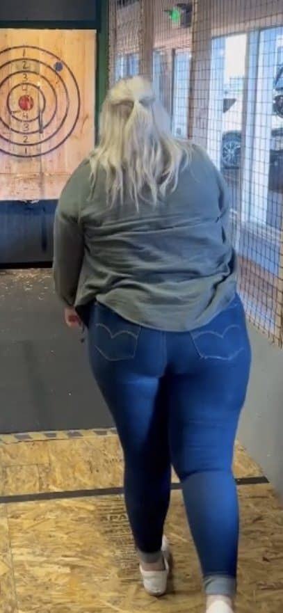 Click to view full size Fat Slut Kendra kik allyjazz44