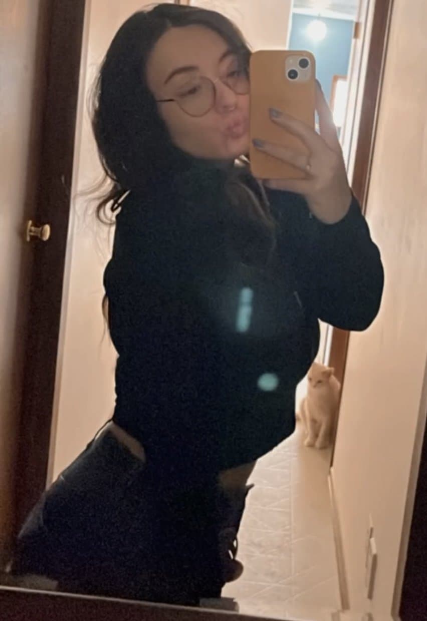 Bully this sluts bitch brother on discord: johnnytesties519   Really bully him meaner the better