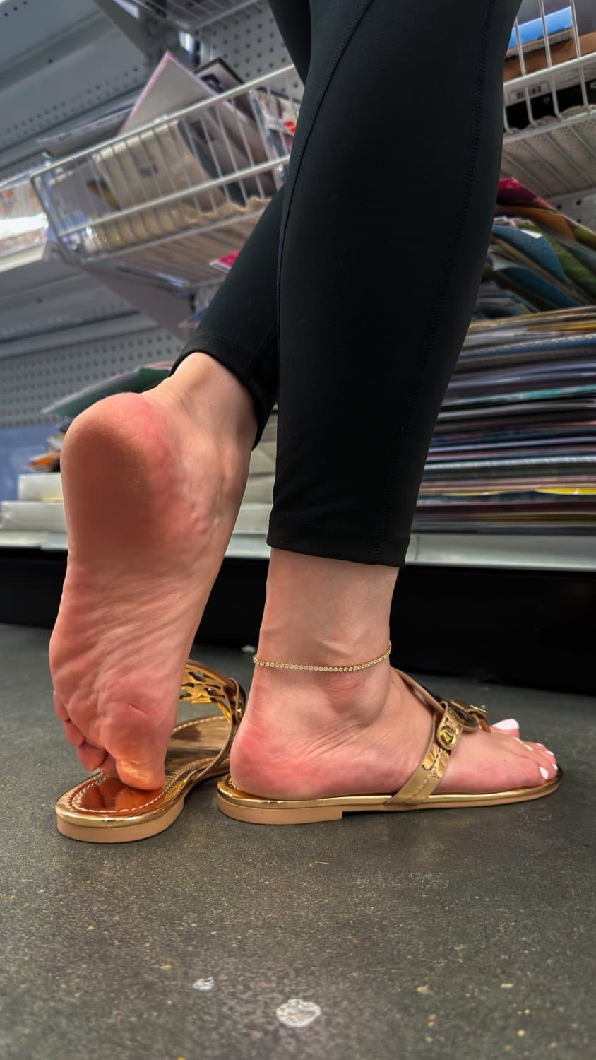 Bought my moms friend new sandals & she posed for me in public ?