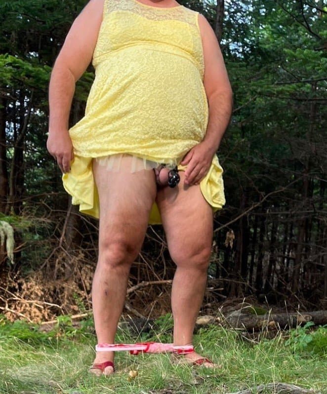 Click to view full size Sissy Bottom