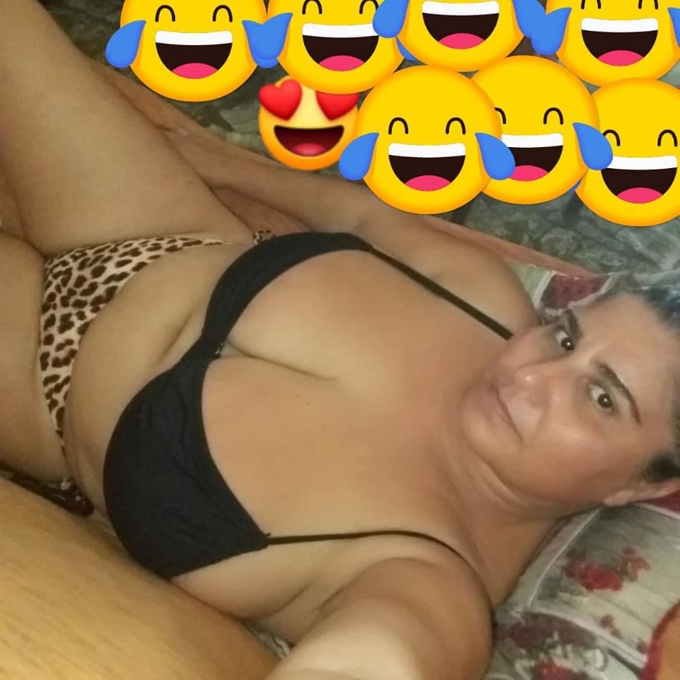 Nice tits sitting in t○ps 5