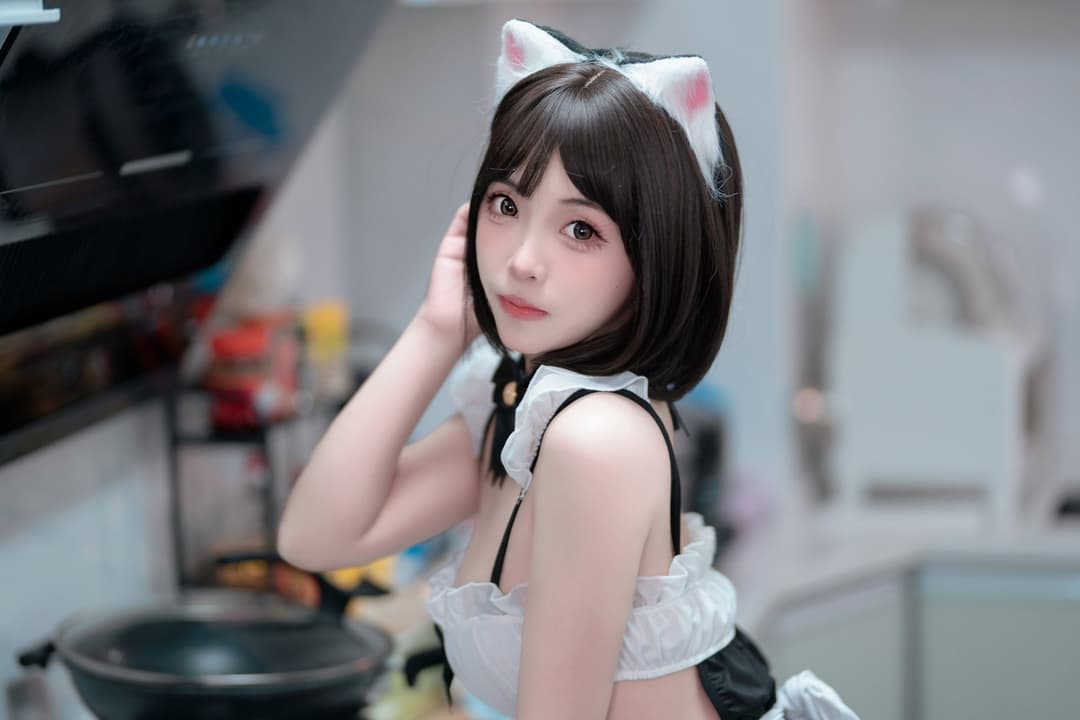 Click to view full size Cosplay-Bangni-Kitten-Diary-MissKON.com-005