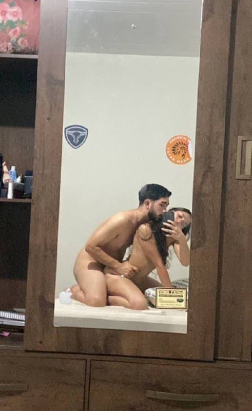 Gostosa caiu na net se acabando na pica