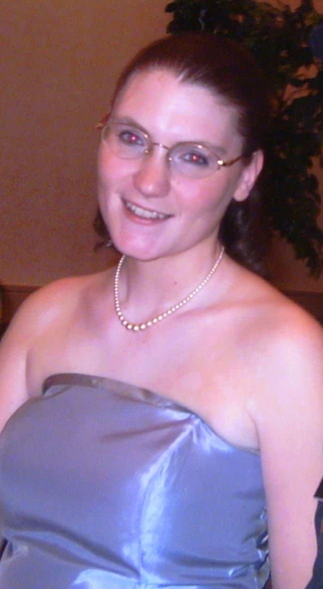 Janna the naughty cum slut