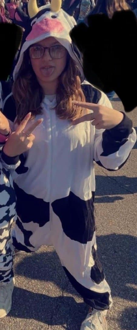 Click to view full size Brenna! - IRL Friend!