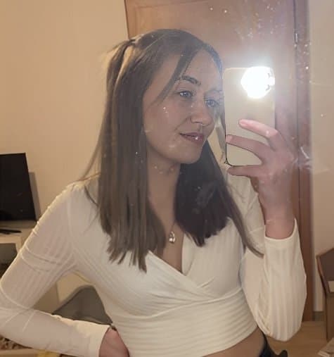 QOS Leonie German Anal Gangbang Fuckslut