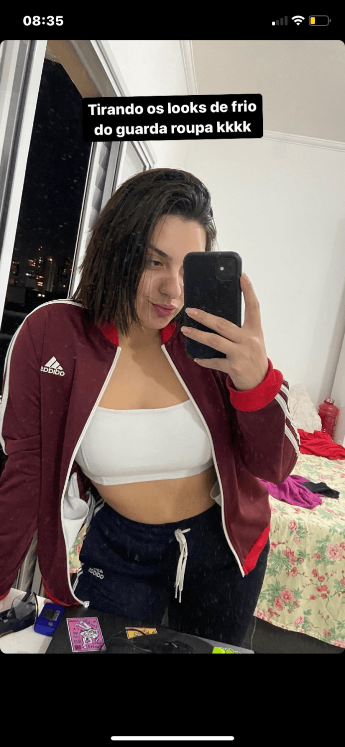 Novinha do privacy mamando