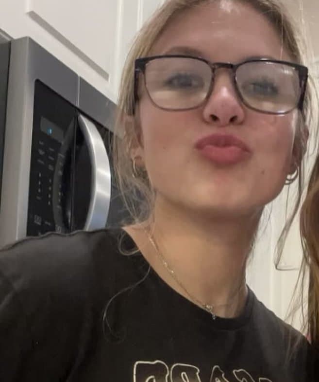 Click to view full size Brenna! - IRL Friend!