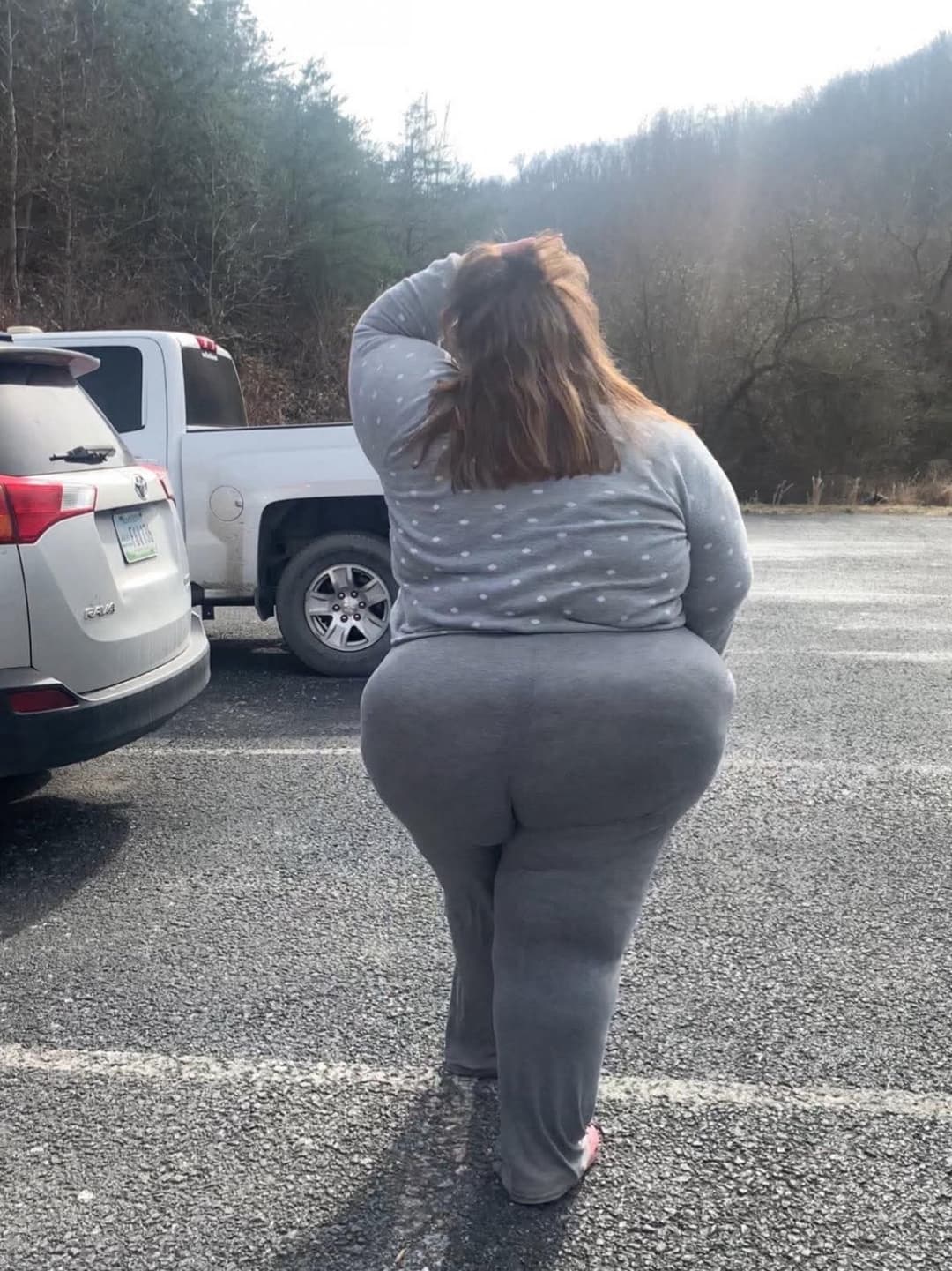 MASSIVE HUGE PAWG SSBBW BBW HUGE THICK BIG ASS GOONER MATERIAL