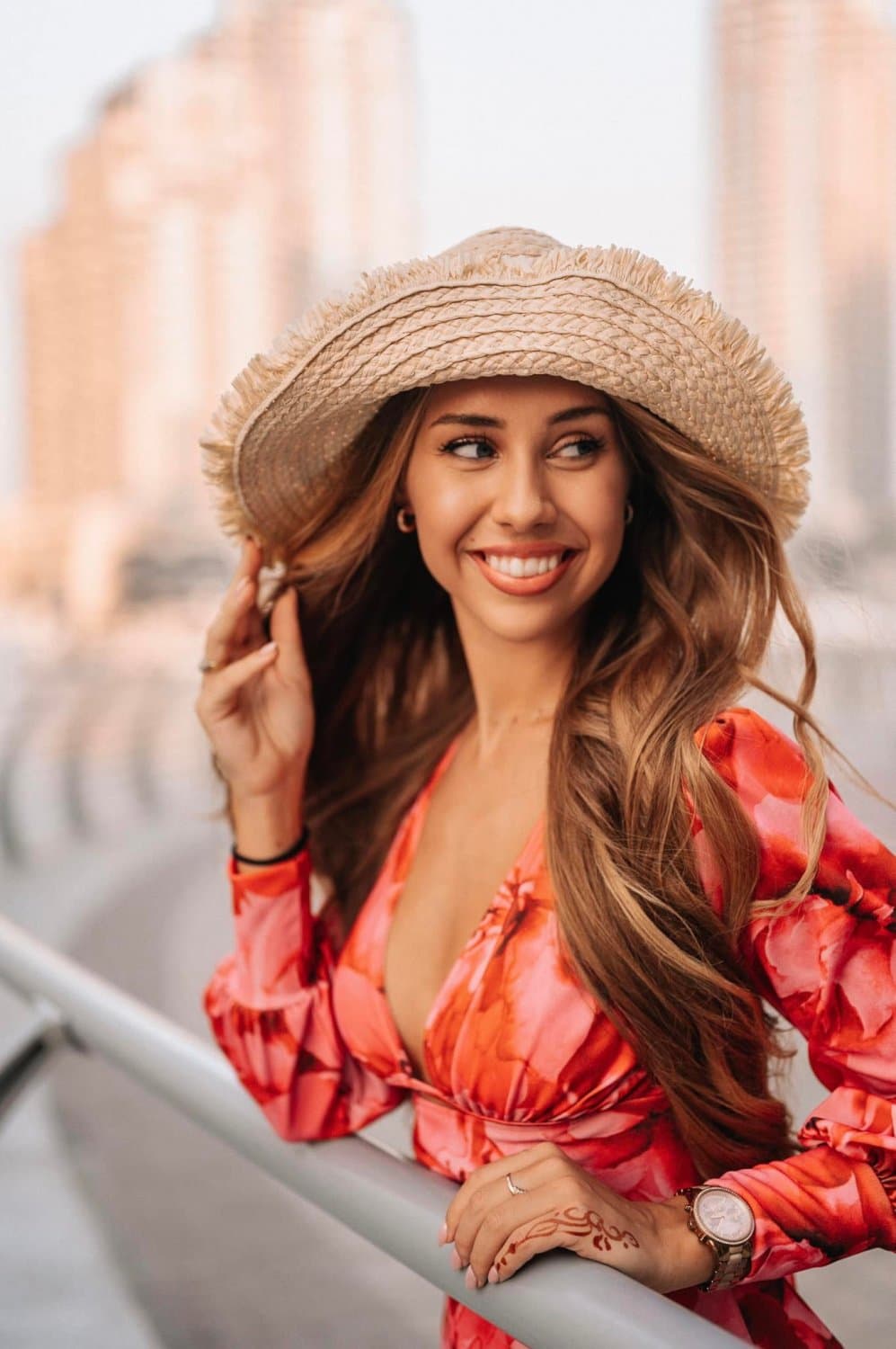 Daniela polish Ring Girl shows charms #hot blonde fertile tight crack #? ?????