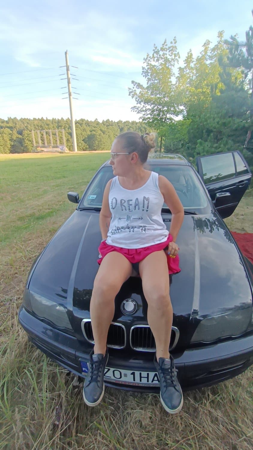 Click to view full size Real Couple Leaked Sex And Nude Wife part 2