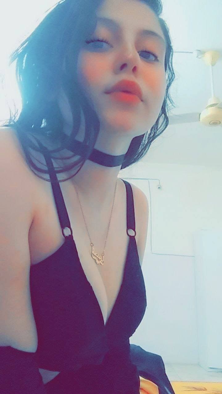 Arab girl with beautiful hijab and appetizing body???