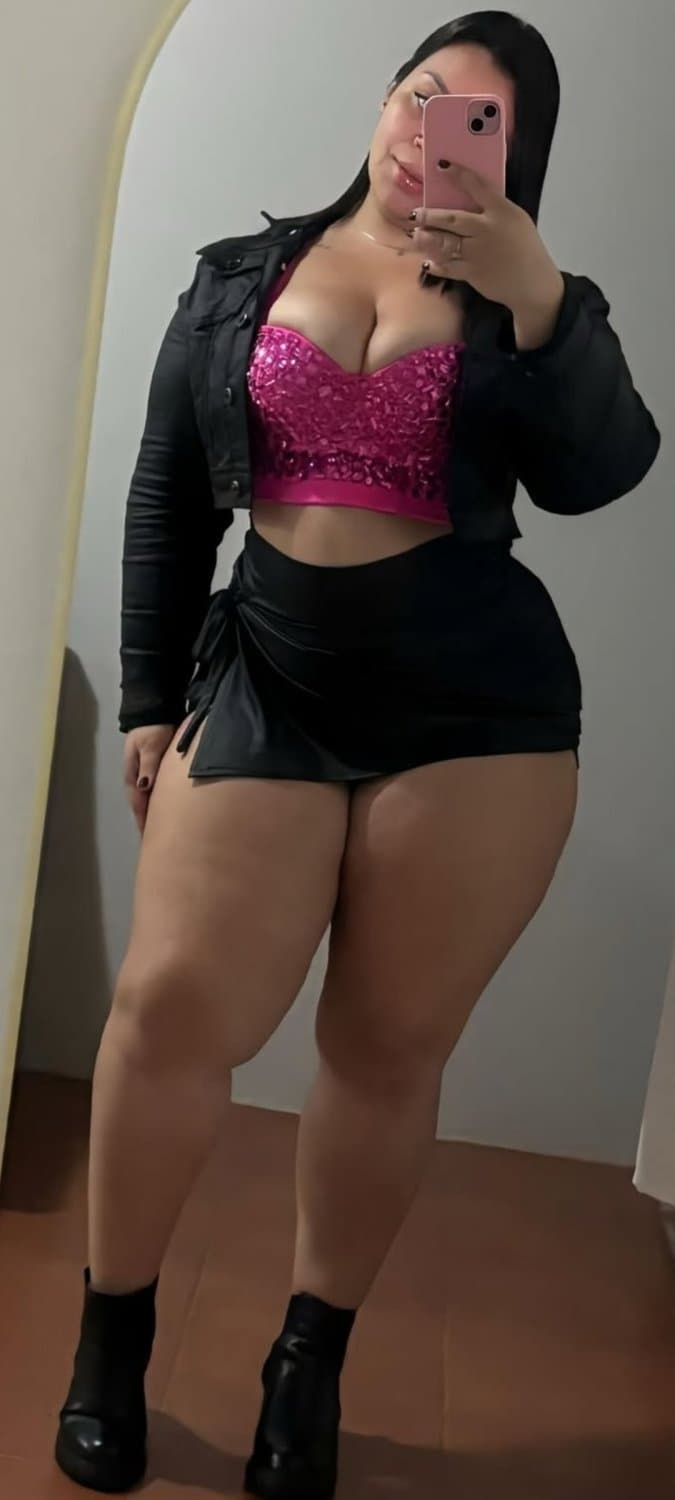 Cavala D+ um corpo desses foi feito pra fazer sexo, gostosa do Cel máquina de sexo transar