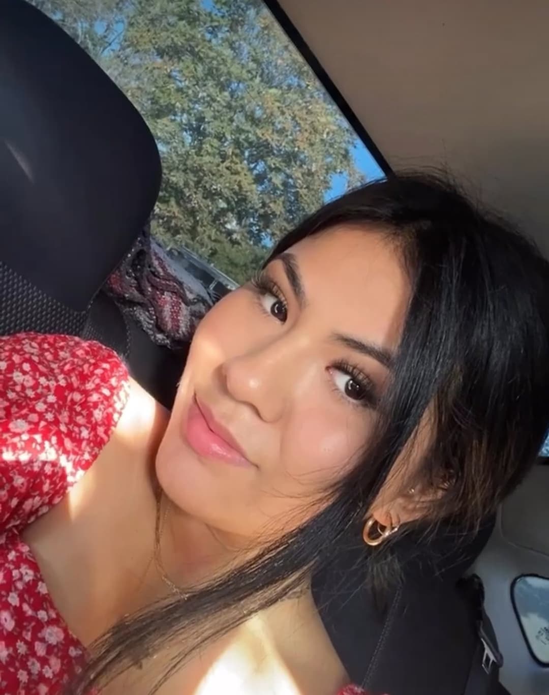 Petite Latina coworker finally sent the nudes