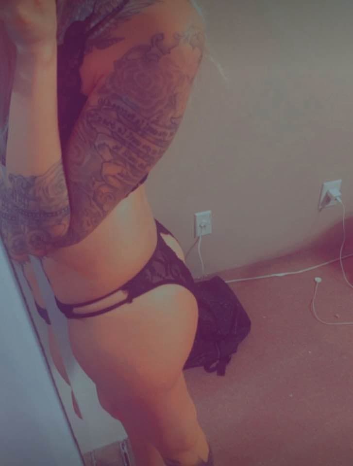 Gwen is sexy as fuck