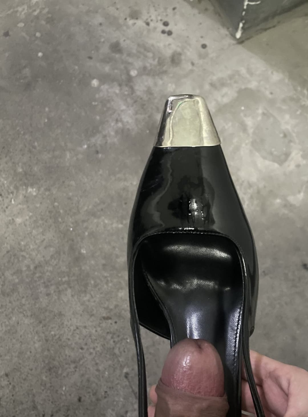 Asian feet / shoes & cum