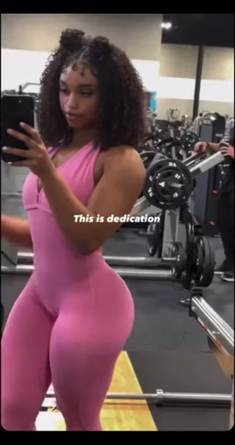 Cute Ebony Model Kathryn Celestre