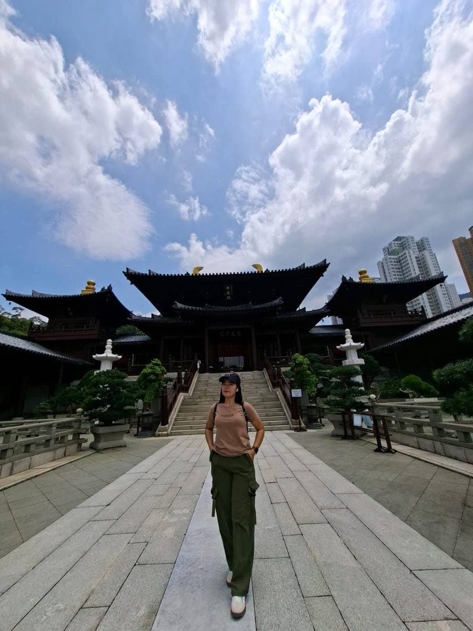 Horny indonesia milf FDW Lisnawati in Japan