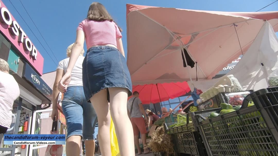 Cheeky Cheeky Shorts.. Young Teen With Bubble Assss Wearing Cheeky Shorts AND Other Candids...