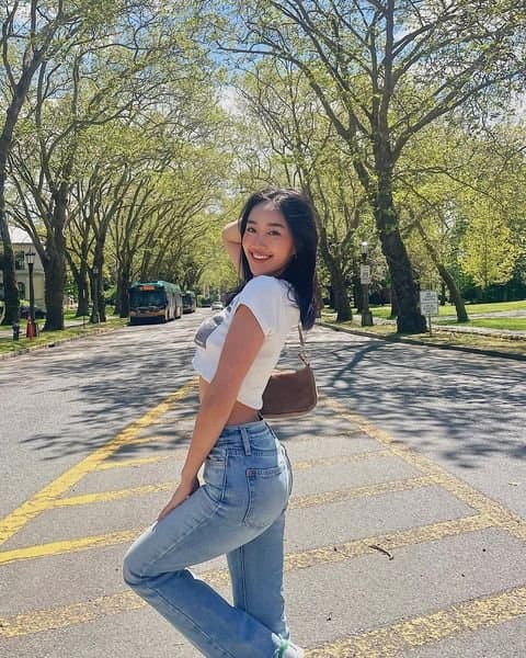 Sexy Chinese Asian ABG - Hot Girl Summer "ABGFinder" Asian Teen Girl