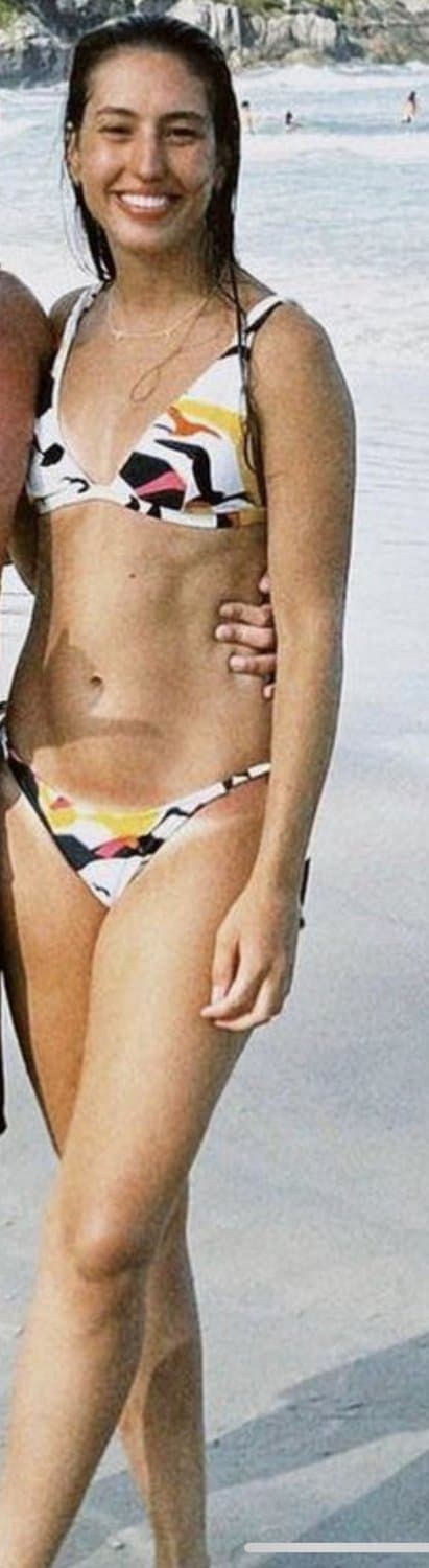 magrinha gostosa merece punheta