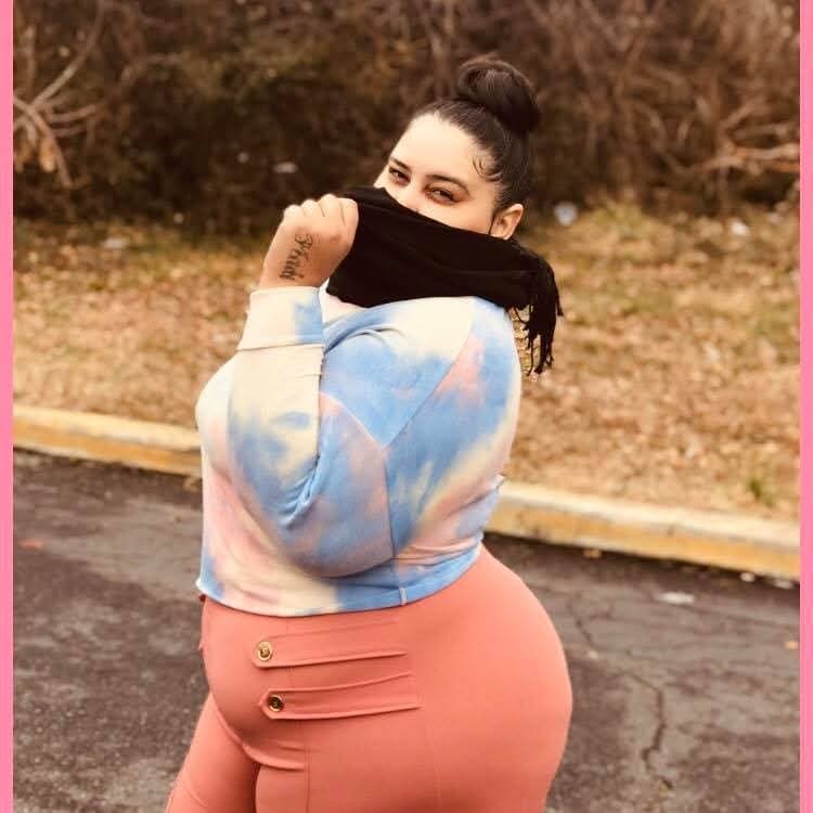 SSBBW THICK LATINA Huge Ass