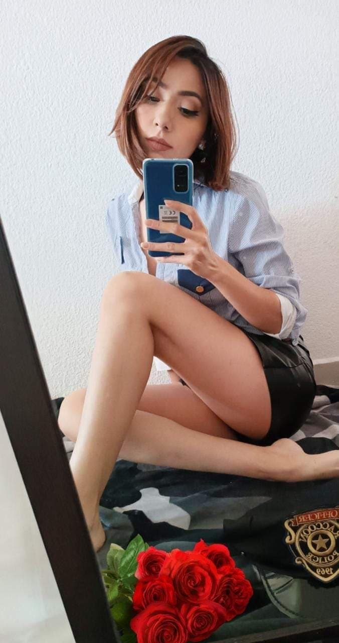 Hot teen cumslut cosplayer