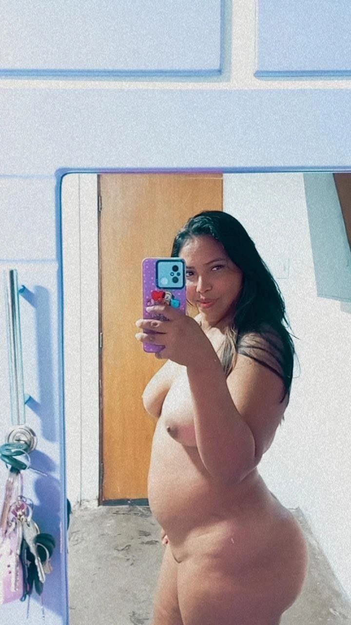 Rica morena venezolana muy caliente