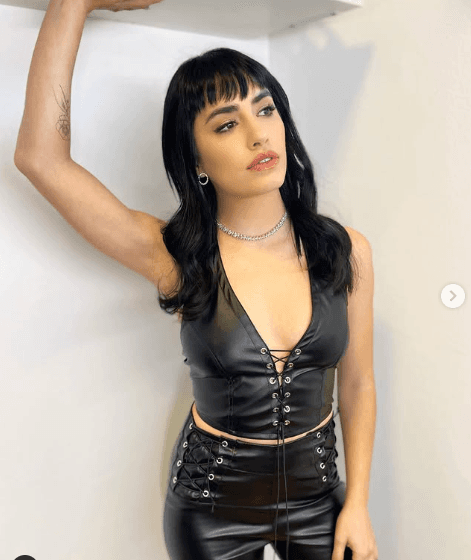 Las axilas de Lali Esposito - Armpit Fetish