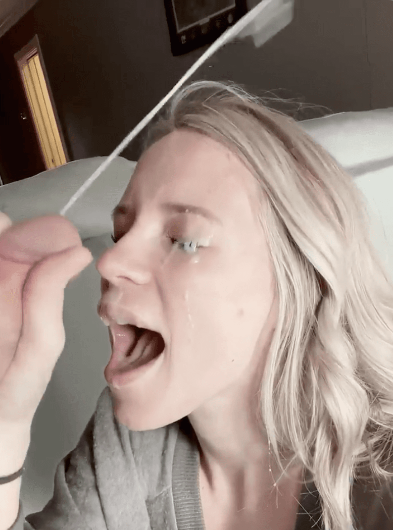 Absurd strong and massive facial cumshot omg