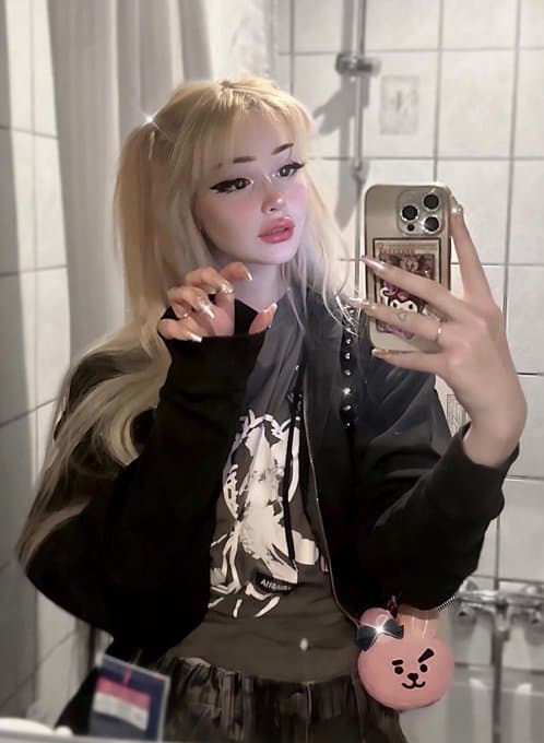 Barely legal tiktok teen loves showing off