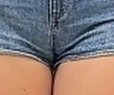 Gozei muito nesse cuzão e bucetinha rachada gostoso da millie Bobby brown