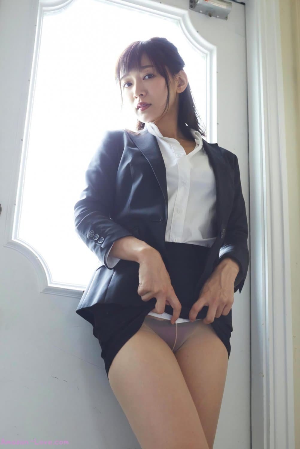 Ruri Shinato 階戸瑠李, Magnetic G デジタル写真集 Set01